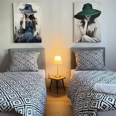 39 Centrum - Mieszkanie Dla 4 Osob Apartment *